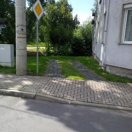 Ferienwohnung In Plaue Thuringen アパート
